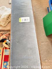 MaxSold Auction: Vintage Style Upholstered Wood Frame Bench, 42.5 in W - New Westminster (British Columbia, Canada) PARTNER MANAGED Downsizing Online Auction -  Jamieson Court (CONDO)