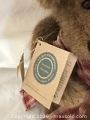 MaxSold Auction: Boyd Bear - Las Vegas (NV, USA) PARTNER MANAGED Estate Sale Online Auction - Losee Road