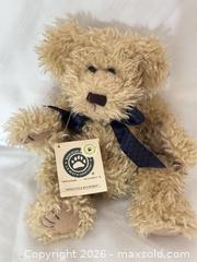 MaxSold Auction: Boyd Bear - Las Vegas (NV, USA) PARTNER MANAGED Estate Sale Online Auction - Losee Road