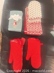 MaxSold Auction: Christmas Kitchen towels and pot holders  - Las Vegas (NV, USA) PARTNER MANAGED Estate Sale Online Auction - Losee Road