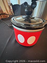 MaxSold Auction: Slow cookers - Las Vegas (NV, USA) PARTNER MANAGED Estate Sale Online Auction - Losee Road