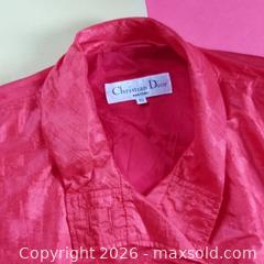 MaxSold Auction: Christian Dior Manteaux Red Windbreaker Trench Coat, Size 10 - Toronto (Ontario, Canada) SELLER MANAGED Reseller Online Auction - Esandar Drive (STORAGE)