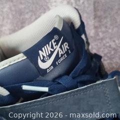 MaxSold Auction: Nike Air Force 1 Mid (2006) Blue, Size 11 – 306352-442 - Toronto (Ontario, Canada) SELLER MANAGED Reseller Online Auction - Esandar Drive (STORAGE)