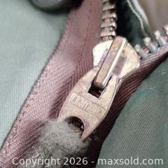 MaxSold Auction: Original 1971 Canadian Army ECW Parka – Extreme Cold Weather, Size XL - Toronto (Ontario, Canada) SELLER MANAGED Reseller Online Auction - Esandar Drive (STORAGE)