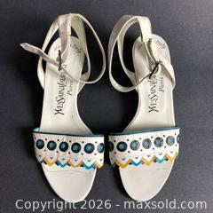MaxSold Auction: Vintage Yves Saint Laurent Boho Leather Flats, Size 34.5 - Toronto (Ontario, Canada) SELLER MANAGED Reseller Online Auction - Esandar Drive (STORAGE)