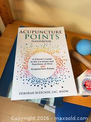 MaxSold Auction: Acupuncture Books and Tools B - Burlington (Ontario, Canada) Moving Online Auction - Mcniven Road