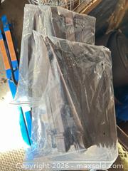 MaxSold Auction: Plant Stand And Garden B - Burlington (Ontario, Canada) Moving Online Auction - Mcniven Road