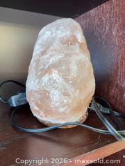 MaxSold Auction: Salt Lamp B - Burlington (Ontario, Canada) Moving Online Auction - Mcniven Road