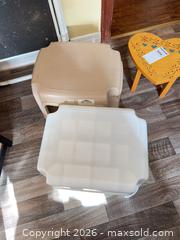 MaxSold Auction: Stepstools, Stepladder B - Burlington (Ontario, Canada) Moving Online Auction - Mcniven Road