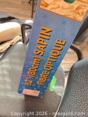 MaxSold Auction: Tabletop Fibreoptic Christmas Tree B - Burlington (Ontario, Canada) Moving Online Auction - Mcniven Road