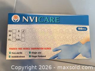 MaxSold Auction: Vinyl Gloves, Tens Pads, Glass Bottles B - Burlington (Ontario, Canada) Moving Online Auction - Mcniven Road