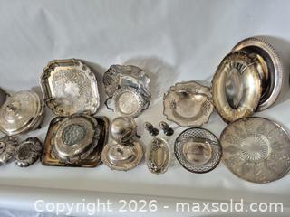 MaxSold Auction: Collection of Steel Silver Plate Trays  - Pickering (Ontario, Canada) SELLER MANAGED Reseller Online Auction - Old Brock Road