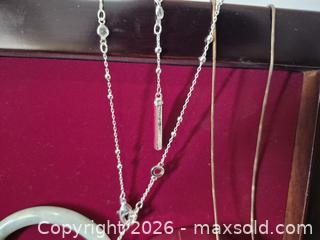 MaxSold Auction: Jewelry Box with Costume Jewelry - Pickering (Ontario, Canada) SELLER MANAGED Reseller Online Auction - Old Brock Road