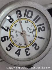 MaxSold Auction: Lot of 6 Vintage Watches - Pickering (Ontario, Canada) SELLER MANAGED Reseller Online Auction - Old Brock Road