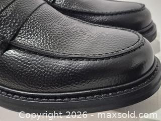 MaxSold Auction: Men's Black Shoes - Pickering (Ontario, Canada) SELLER MANAGED Reseller Online Auction - Old Brock Road