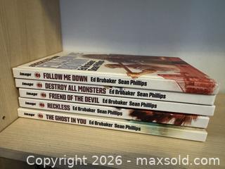 MaxSold Auction: Ed Brubaker & Sean Phillips Graphic Novels - Image Comics (5) - Marietta (Georgia, USA) PARTNER MANAGED Estate Sale Online Auction - Casteel Park Drive Southwest