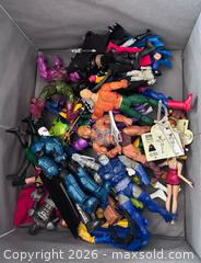 MaxSold Auction: Mixed DC, Marvel & Masters of the Universe Action Figures - Marietta (Georgia, USA) PARTNER MANAGED Estate Sale Online Auction - Casteel Park Drive Southwest