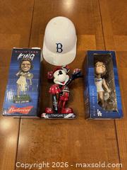 MaxSold Auction: Sports Memorabilia: Dodgers & Yankees & Billie Jean King  - Marietta (Georgia, USA) PARTNER MANAGED Estate Sale Online Auction - Casteel Park Drive Southwest