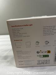 MaxSold Auction: New selfie light - Windsor (Ontario, Canada) SELLER MANAGED Reseller Online Auction - Byng Road