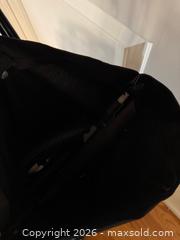 MaxSold Auction: Hoover Power Scrub Elite Pet Carpet Cleaner Shampooer - Mountain View (California, USA) SELLER MANAGED Estate Sale Online Auction - Clark Avenue