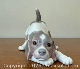 MaxSold Auction: Vintage 1981 Lladro "Playful Puppy" Porcelain Figurine #1070 - Mountain View (California, USA) SELLER MANAGED Estate Sale Online Auction - Clark Avenue