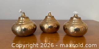 MaxSold Auction: Vintage Brass Oil Lamps, 1 of 2 Sets - Mountain View (California, USA) SELLER MANAGED Estate Sale Online Auction - Clark Avenue