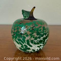 MaxSold Auction: Vintage Desktop Crystal Apple Paperweight Signed - Mountain View (California, USA) SELLER MANAGED Estate Sale Online Auction - Clark Avenue