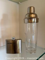 MaxSold Auction: Vintage Johnnie Walker & Sons Flask & Star Cocktail Shaker - Mountain View (California, USA) SELLER MANAGED Estate Sale Online Auction - Clark Avenue