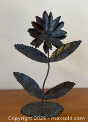 MaxSold Auction: Vintage MCM Brutalist Metal Flower Sculpture - Mountain View (California, USA) SELLER MANAGED Estate Sale Online Auction - Clark Avenue