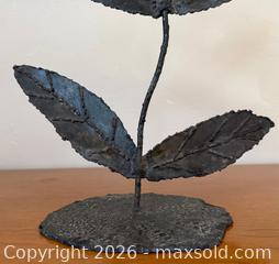 MaxSold Auction: Vintage MCM Brutalist Metal Flower Sculpture - Mountain View (California, USA) SELLER MANAGED Estate Sale Online Auction - Clark Avenue