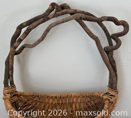 MaxSold Auction: Vintage Woven Wall Basket. Very Unique!  - Mountain View (California, USA) SELLER MANAGED Estate Sale Online Auction - Clark Avenue