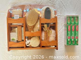 MaxSold Auction: Essential Design Bath & Spa Gift Set with 3 Butler G•U•M Toothbrushes - Sun City (Arizona, USA) PARTNER MANAGED Estate Sale Online Auction - West Jacaranda Drive
