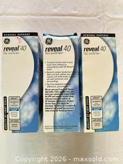 MaxSold Auction: GE Reveal 40W A19 Bulbs — 12-Pack - Sun City (Arizona, USA) PARTNER MANAGED Estate Sale Online Auction - West Jacaranda Drive