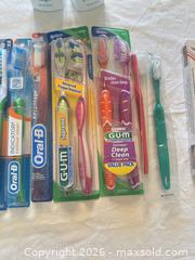 MaxSold Auction: Oral-B & G•U•M Dental Care Multi-Pack with Floss, Picks, Lip Balm - Sun City (Arizona, USA) PARTNER MANAGED Estate Sale Online Auction - West Jacaranda Drive