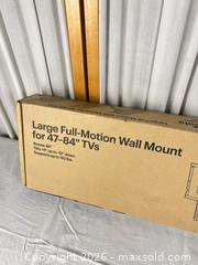 MaxSold Auction: Best Buy Essentials Large Full-Motion TV Wall Mount (47-84 in)  - Campbell (California, USA) PARTNER MANAGED Downsizing Online Auction - Dell Avenue