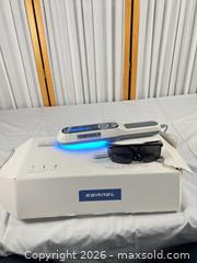 MaxSold Auction: Kernel KN-4003 Handheld UV Phototherapy Device - Campbell (California, USA) PARTNER MANAGED Downsizing Online Auction - Dell Avenue
