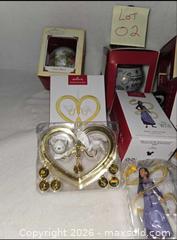 MaxSold Auction: NEW-HALLMARK ORNAMENTS Lot "O 2" - Kingston (Ontario, Canada) SELLER MANAGED Downsizing Online Auction - Morenz Crescent