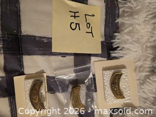 MaxSold Auction: NEW-HARLEY DAVIDSON COLLECTIBLE "H.O.G." PINS LOT "H5" - Kingston (Ontario, Canada) SELLER MANAGED Downsizing Online Auction - Morenz Crescent
