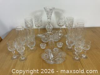 MaxSold Auction: Assorted Crystal Lot - Clarence-Rockland (Ontario, Canada) PARTNER MANAGED Estate Sale Online Auction - Campeau Crescent