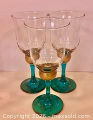 MaxSold Auction: Assorted Glassware - Clarence-Rockland (Ontario, Canada) PARTNER MANAGED Estate Sale Online Auction - Campeau Crescent