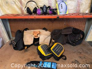 MaxSold Auction: Carpentry Work Wear and Accessories Lot - Clarence-Rockland (Ontario, Canada) PARTNER MANAGED Estate Sale Online Auction - Campeau Crescent