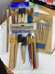 MaxSold Auction: Mixed Art Supplies Lot - Clarence-Rockland (Ontario, Canada) PARTNER MANAGED Estate Sale Online Auction - Campeau Crescent