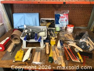 MaxSold Auction: Painting Lot - Clarence-Rockland (Ontario, Canada) PARTNER MANAGED Estate Sale Online Auction - Campeau Crescent