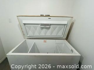 MaxSold Auction: Viking Chest Freezer - Clarence-Rockland (Ontario, Canada) PARTNER MANAGED Estate Sale Online Auction - Campeau Crescent