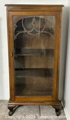 MaxSold Auction: Vintage Display Cabinet with Glass Door - Clarence-Rockland (Ontario, Canada) PARTNER MANAGED Estate Sale Online Auction - Campeau Crescent