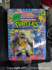 MaxSold Auction: Teenage Mutant Ninja Turtles Lieutenant Leo Action Figure - Mississauga (Ontario, Canada) SELLER MANAGED Estate Sale Online Auction - Sir Monty's Drive