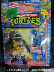 MaxSold Auction: Teenage Mutant Ninja Turtles Lieutenant Leo Action Figure - Mississauga (Ontario, Canada) SELLER MANAGED Estate Sale Online Auction - Sir Monty's Drive