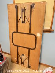 MaxSold Auction: 32" x 60" Folding Table with Beige Marble Laminate Top - Point Edward (Ontario, Canada) SELLER MANAGED Estate Sale Online Auction -  Michigan Avenue