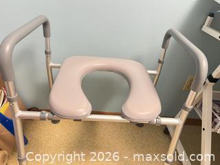 MaxSold Auction: Aluminum Toilet Safety Frame with Raised Plastic Seat - Point Edward (Ontario, Canada) SELLER MANAGED Estate Sale Online Auction -  Michigan Avenue