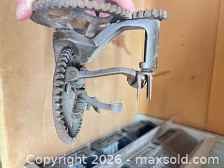 MaxSold Auction: Antique Cast Iron Hand-Crank Apple Peeler, Corer & Slicer - Point Edward (Ontario, Canada) SELLER MANAGED Estate Sale Online Auction -  Michigan Avenue